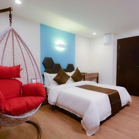 Memoire Hornbill Hotel Kuching Bagian luar foto