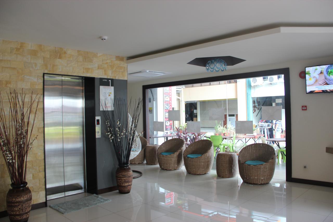 Memoire Hornbill Hotel Kuching Bagian luar foto